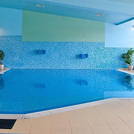 Madara Park 4* Золотые Пески