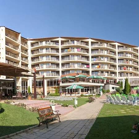 Madara Park 4* Золотые Пески