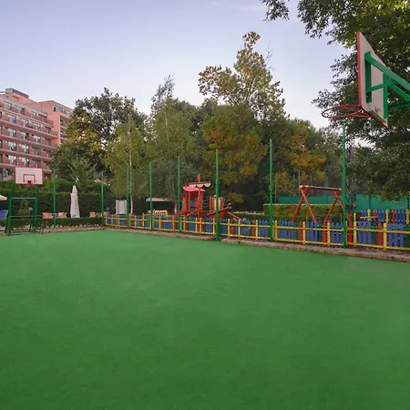 Madara Park Отель