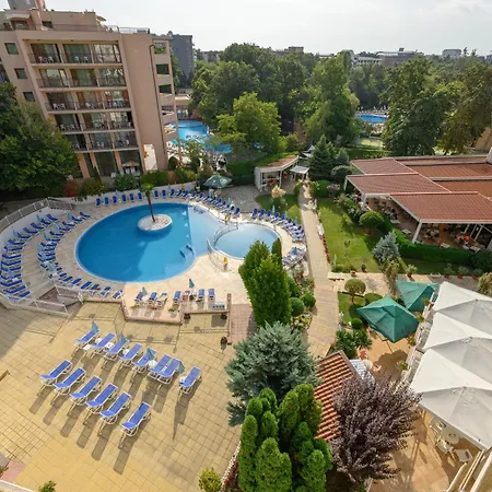 فندق Madara Park 4*