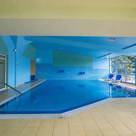 Madara Park 4* Золотые Пески