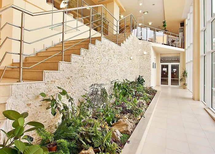 호텔 Madara Park 4*