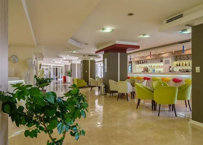 Madara Park 호텔 4*