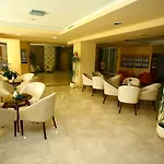 Hotel Madara Park