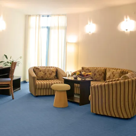 Hotel Madara Park 4*