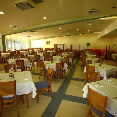 ホテル Madara Park