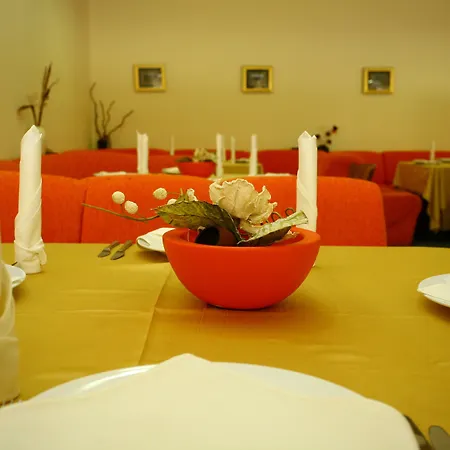 ホテル Madara Park 4*