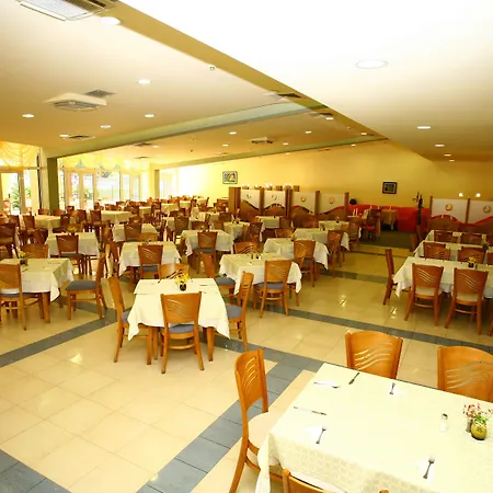 Madara Park 4* ゴールデンサンド