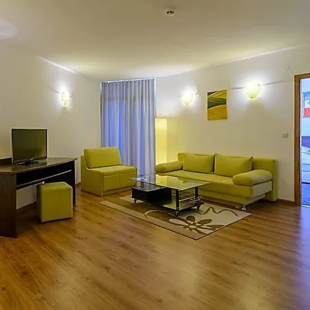 Hotel Madara Park 4*