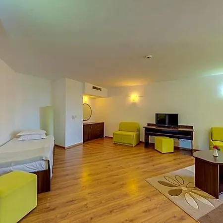 Madara Park Hotel 4*