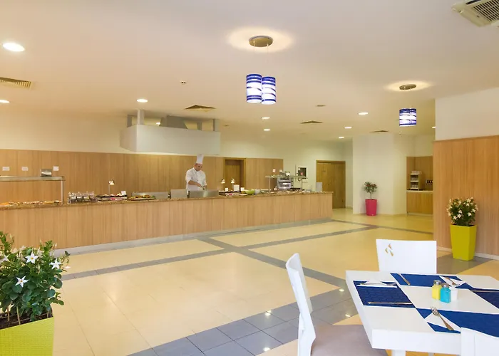 Madara Park 4* Golden Sands